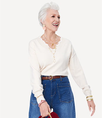 V-NECK SWEATER