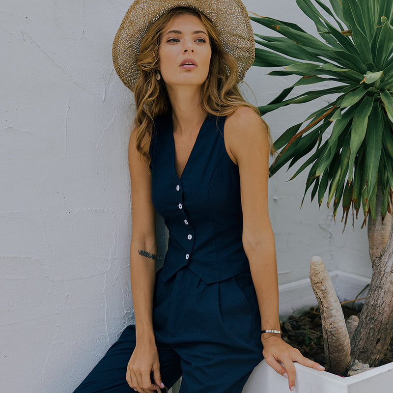 Embracing the Charm of Minimalistic Women's Fashion Sets
