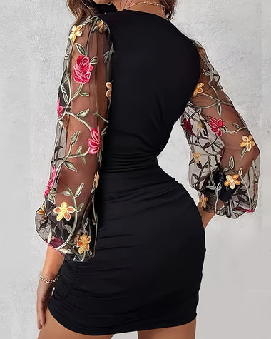 Stunning Embroidered Bodycon Mini Dress - Zeagoo PAT1 / XL Stunning Embroidered Bodycon Mini Dress - Zeagoo PAT1 / XL