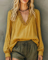 Tee & Blouses