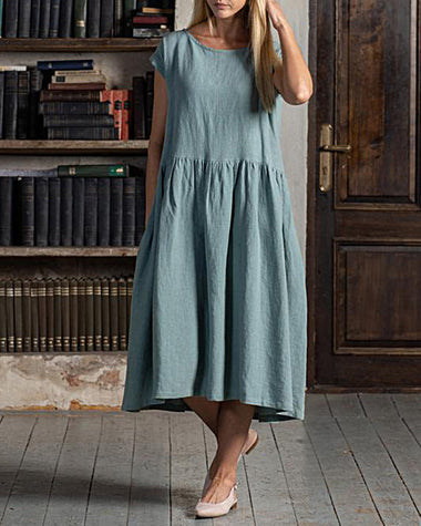 Short Sleeve Round Neck Solid Color Loose Pleated Swing Mid-Long Dresses